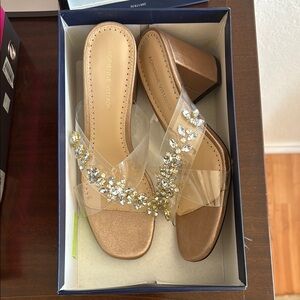 Adrienne Vittadini AVENUE Gold Heels with Crystal Embellishments - size 9